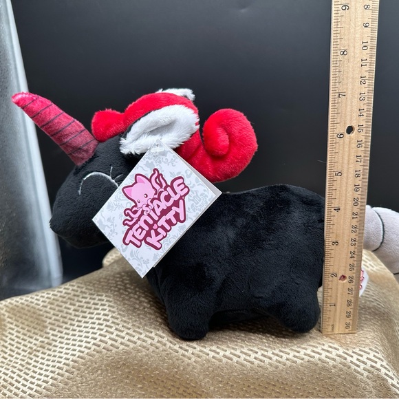 Tentacle Kitty Mini Goth Unicorn 13” Rare Collectors - Picture 2 of 6
